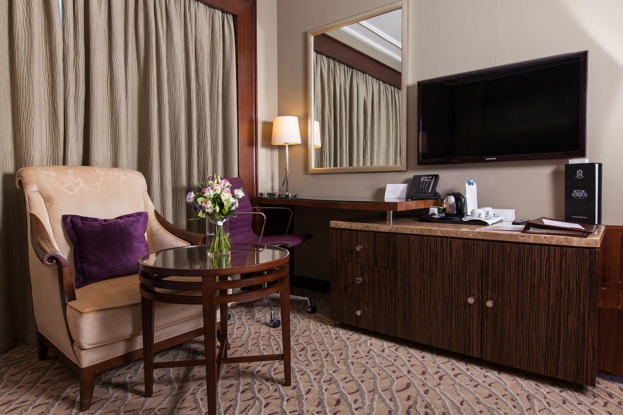 Kharkiv Palace Hotel Værelse billede