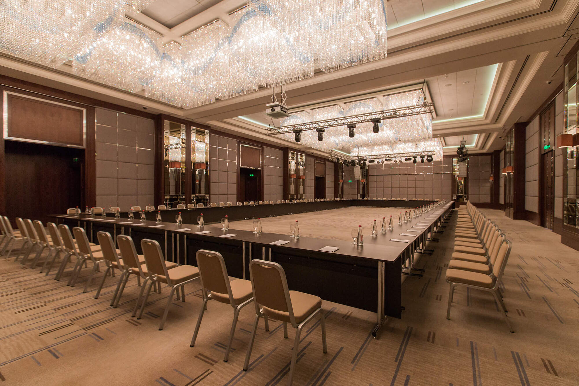 Kharkiv Palace Hotel Eksteriør billede